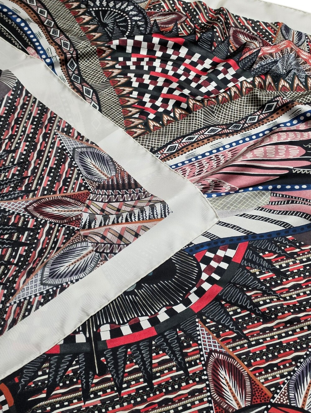 DIOR SCARF - Picture 5 of 16